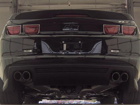 Used 2013 Chevrolet Camaro ZL1 RWD image 7