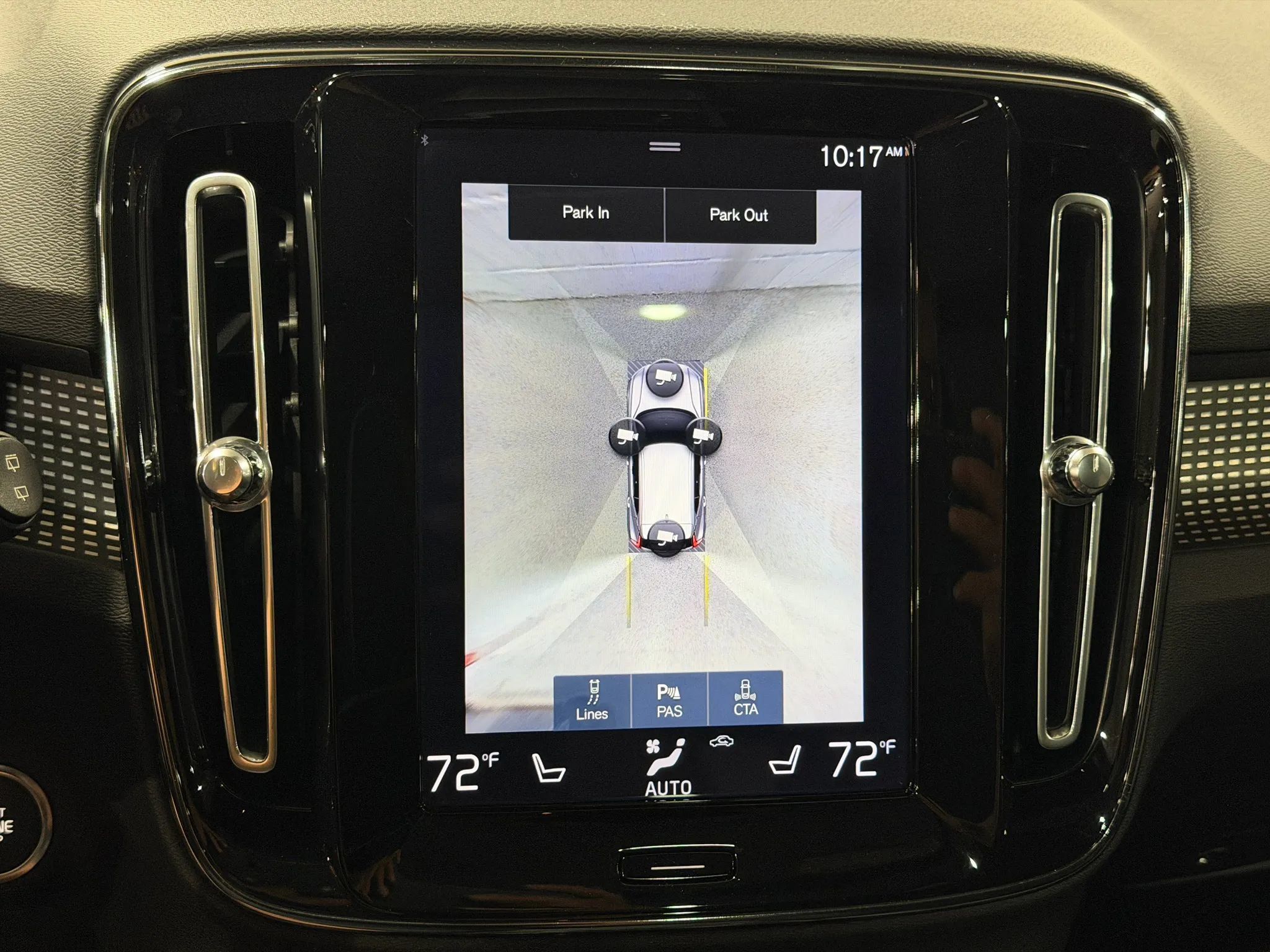 Used 2019 Volvo XC40 T5 R-Design AWD/4WD image 28