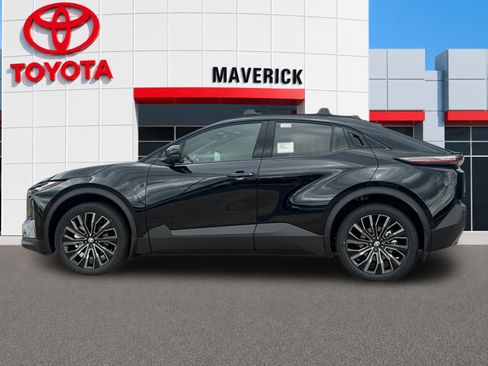 New 2026 Toyota C-HR AWD/4WD image 2