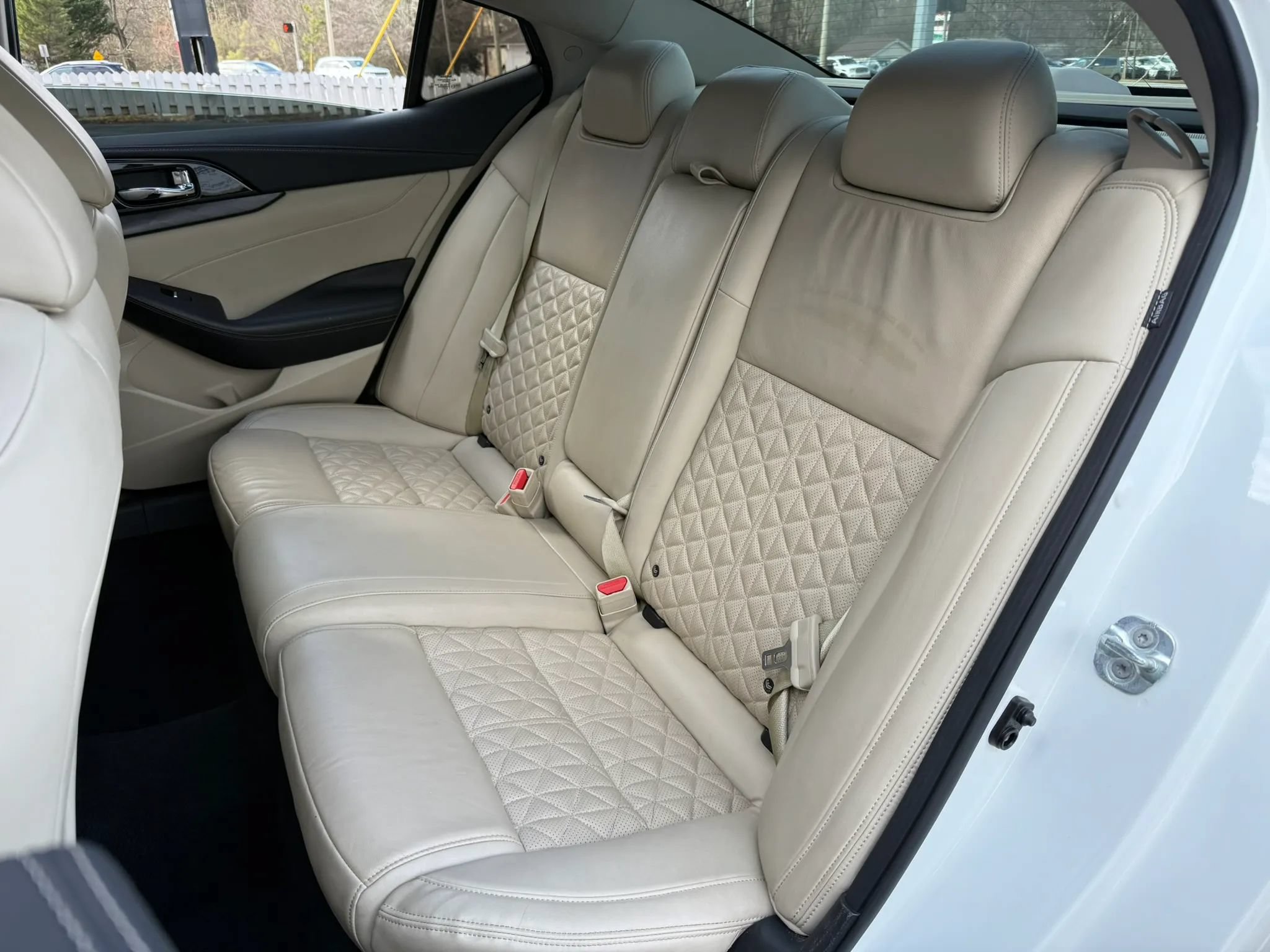 Used 2022 Nissan Maxima Platinum w/ Sport Mat Group FWD image 29