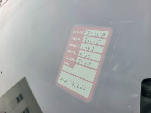 Used 2025 Ford F150 Lariat w/ Equipment Group 502A High image 23