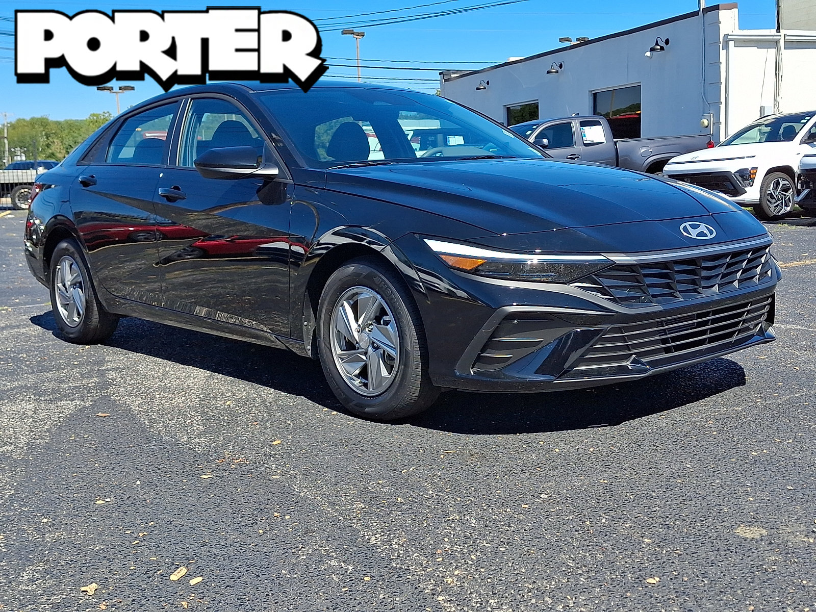 Certified 2026 Hyundai Elantra SE FWD image 1