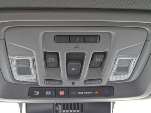 New 2026 GMC Sierra 3500 Denali w/ Denali Reserve Package image 35