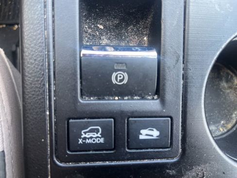 Used 2019 Subaru Outback 2.5i AWD/4WD image 18