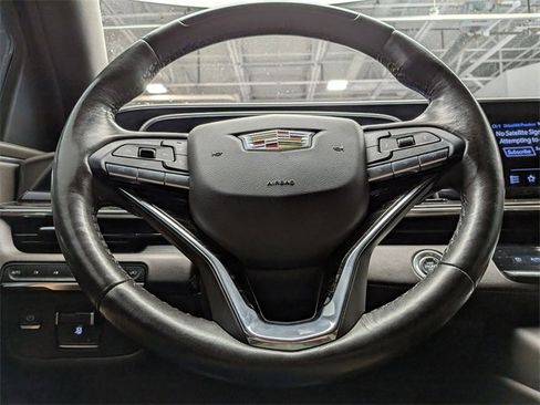 Certified 2022 Cadillac Escalade Premium Luxury w/ Performance Package image 10