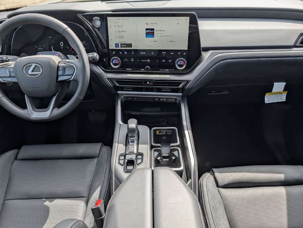 Used 2026 Lexus TX 350 AWD w/ Technology Package image 15