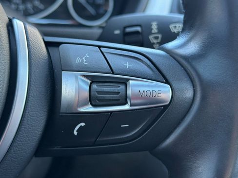 Used 2015 BMW 320i Sedan image 30