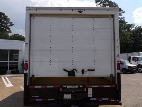 Used 2022 GMC Savana 3500 Extended w/ Power Convenience Package RWD image 3