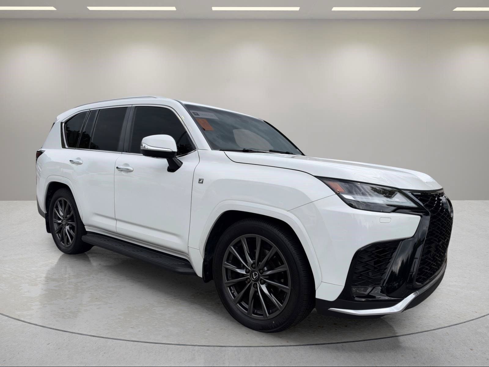 Used 2023 Lexus LX 600 F Sport w/ Accessory Package (Z1) AWD/4WD image 7