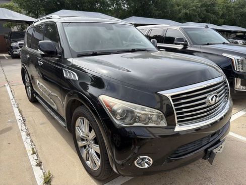Used 2012 INFINITI QX56 4WD w/ Deluxe Touring Pkg image 2