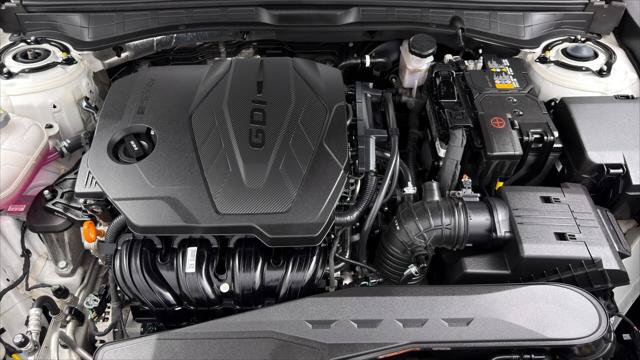 Used 2025 Hyundai Sonata SEL FWD image 37