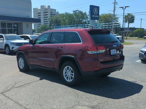 Used 2020 Jeep Grand Cherokee Laredo RWD image 6