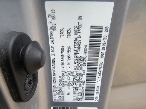 Used 2019 Toyota Tacoma SR5 RWD image 35