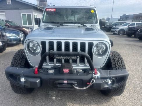 Used 2022 Jeep Gladiator Rubicon w/ Trailer Tow Package AWD/4WD image 2