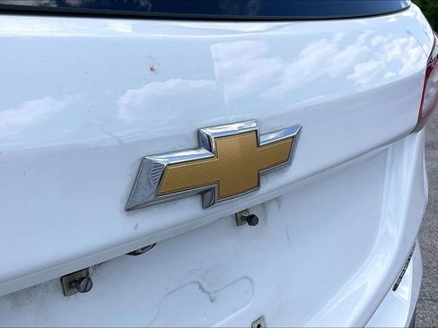 Used 2020 Chevrolet Equinox Premier FWD image 27