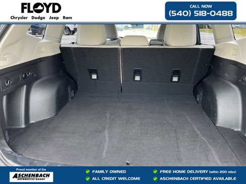 Used 2023 Subaru Forester AWD/4WD image 28