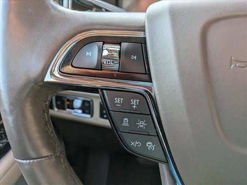 Used 2022 Lincoln Navigator L Reserve image 34