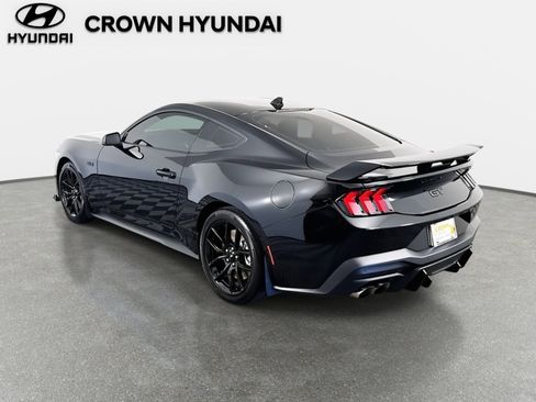 Used 2025 Ford Mustang GT Premium image 8