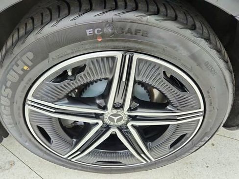 Used 2023 Mercedes-Benz EQE 500 500 Sedan image 61