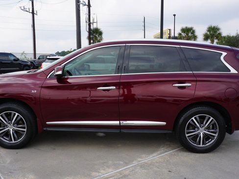 Used 2019 INFINITI QX60 Luxe w/ Essential Package image 5