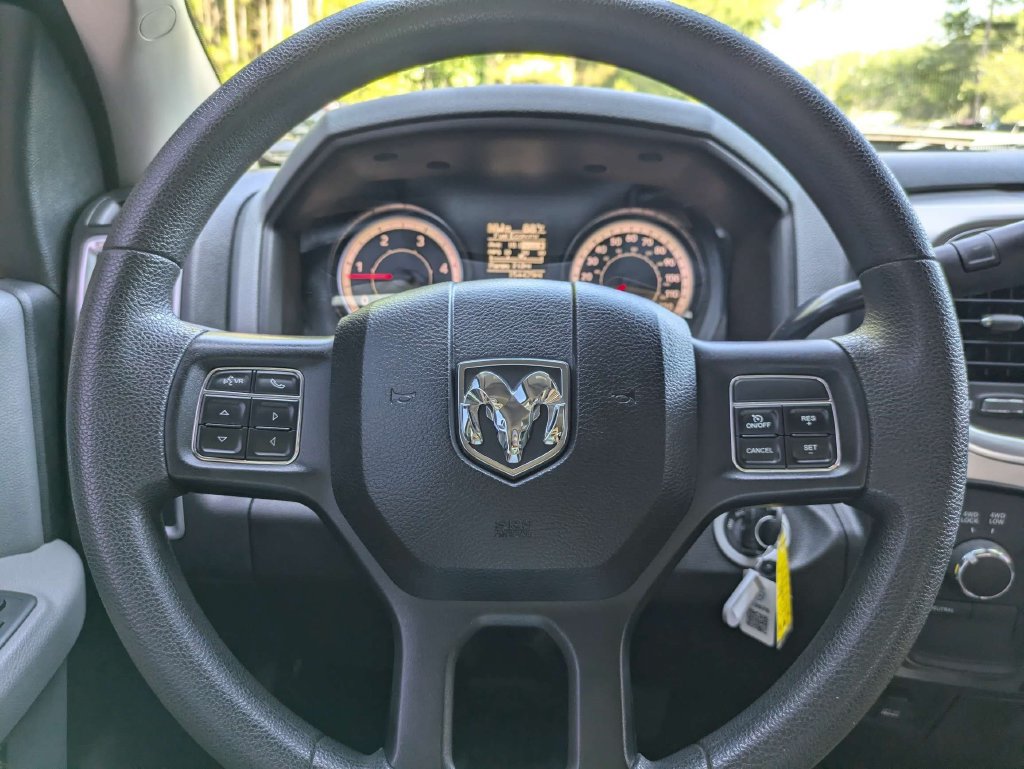 Used 2018 RAM 3500 SLT AWD/4WD image 24