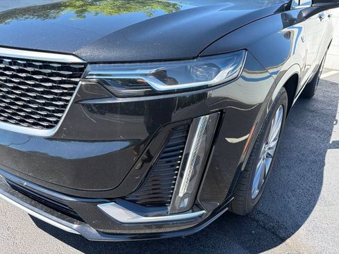 Used 2020 Cadillac XT6 Premium Luxury w/ LPO, Floor Liner Package FWD image 9