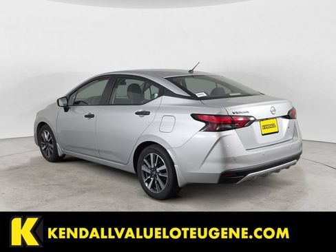 Used 2023 Nissan Versa S w/ S Plus Package FWD image 3
