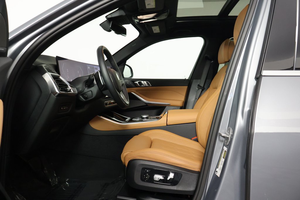 Certified 2026 BMW X5 sDrive40i w/ Climate Comfort Package RWD image 10