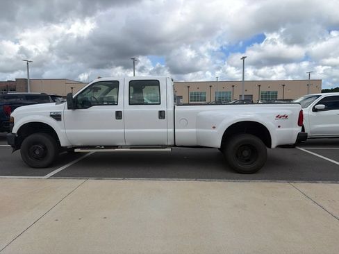 Used 2008 Ford F350 XL AWD/4WD image 4