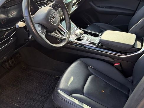 Used 2022 Audi Q7 3.0T Premium Plus w/ Premium Plus Package AWD/4WD image 6