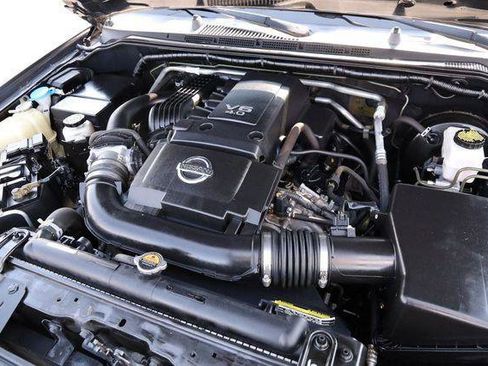 Used 2019 Nissan Frontier SV w/ Value Truck Package AWD/4WD image 27