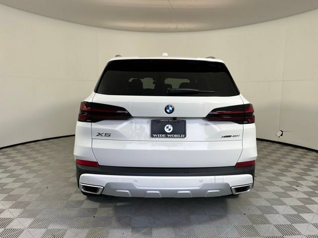 Used 2026 BMW X5 xDrive40i w/ Parking Assistance Package AWD/4WD image 6