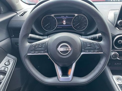 Used 2024 Nissan Sentra SV FWD image 13