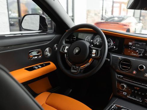 Used 2025 Rolls-Royce Ghost Black Badge image 36