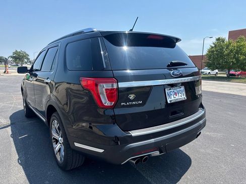Used 2019 Ford Explorer Platinum AWD/4WD image 7