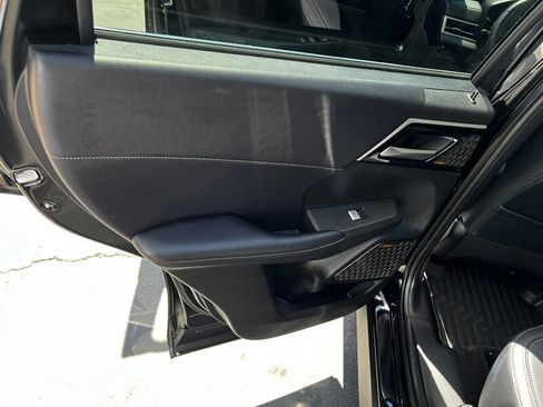 Used 2025 Mitsubishi Outlander SE AWD/4WD image 21