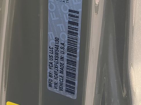 New 2025 Jeep Wrangler Rubicon w/ Steel Bumper Group image 25