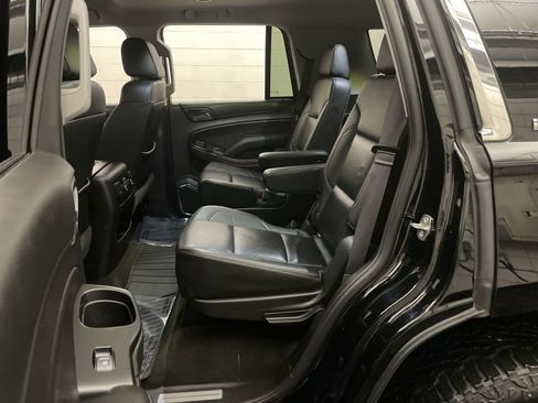 Used 2017 Chevrolet Tahoe LT AWD/4WD image 18