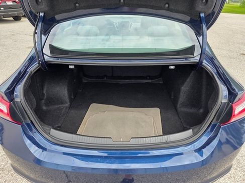 Used 2021 Chevrolet Malibu LT image 9