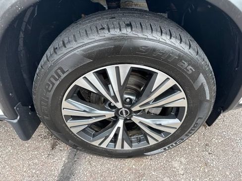 Certified 2023 Nissan Rogue SV AWD/4WD image 34