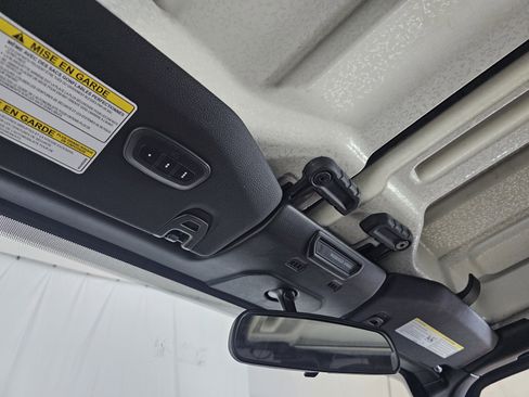 Used 2018 Jeep Wrangler Unlimited Sport S image 23