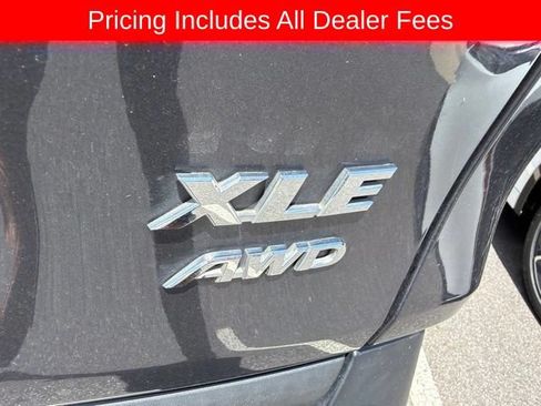 Used 2022 Toyota RAV4 XLE w/ Convenience Package AWD/4WD image 14