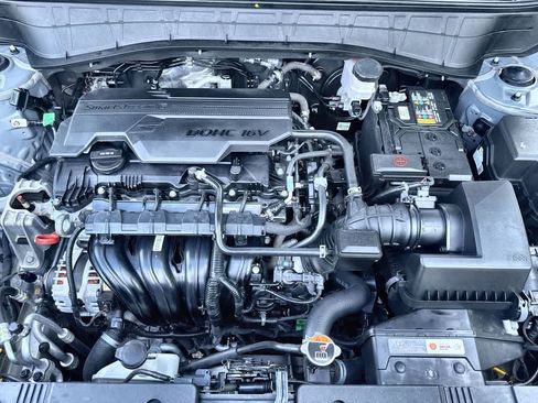 Used 2024 Hyundai Kona SEL FWD image 12