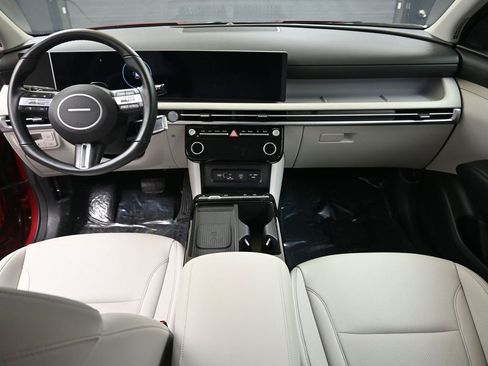 Certified 2025 Hyundai Tucson SEL image 18