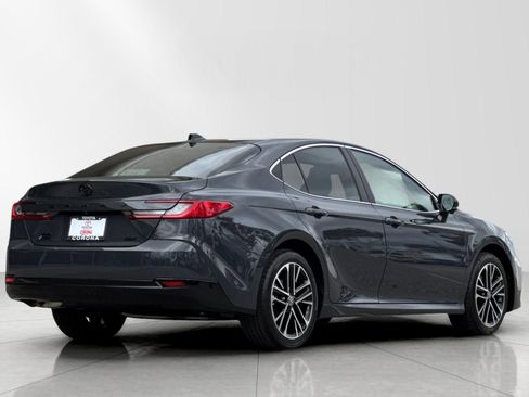 New 2026 Toyota Camry XLE AWD/4WD image 3