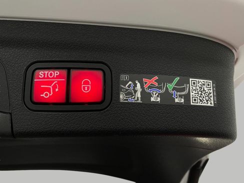 New 2026 Mercedes-Benz GLE 450 4MATIC image 7