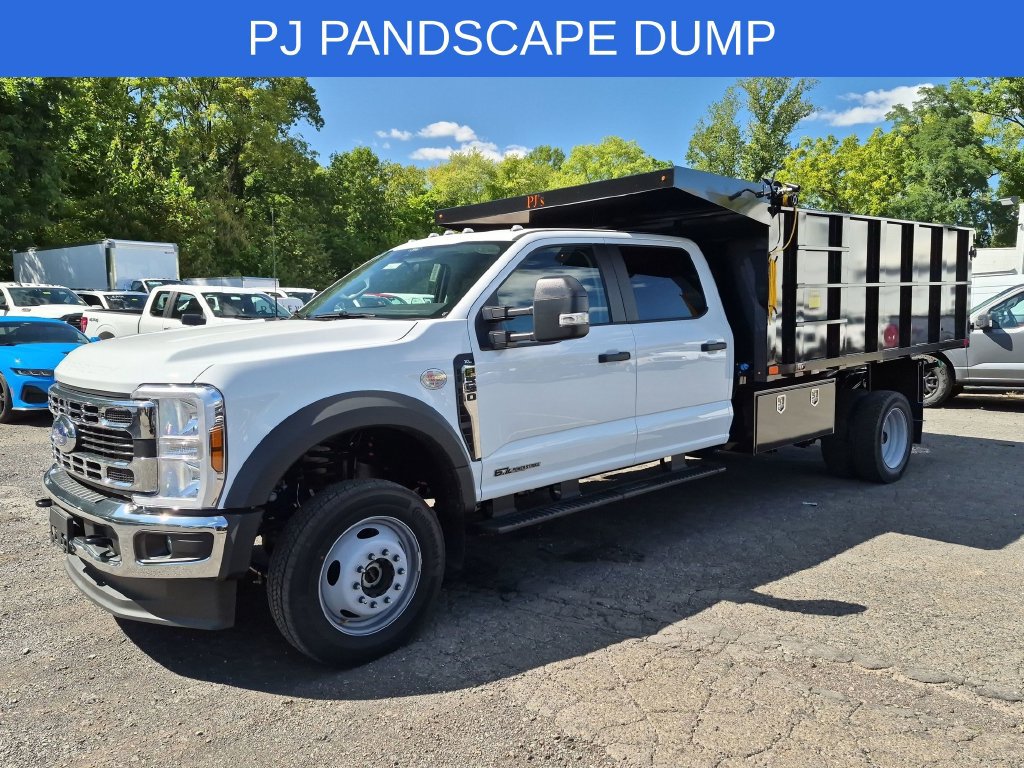 New 2026 Ford F550 4x4 Crew Cab image 2
