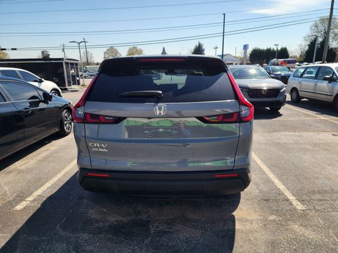 Used 2025 Honda CR-V EX-L image 5