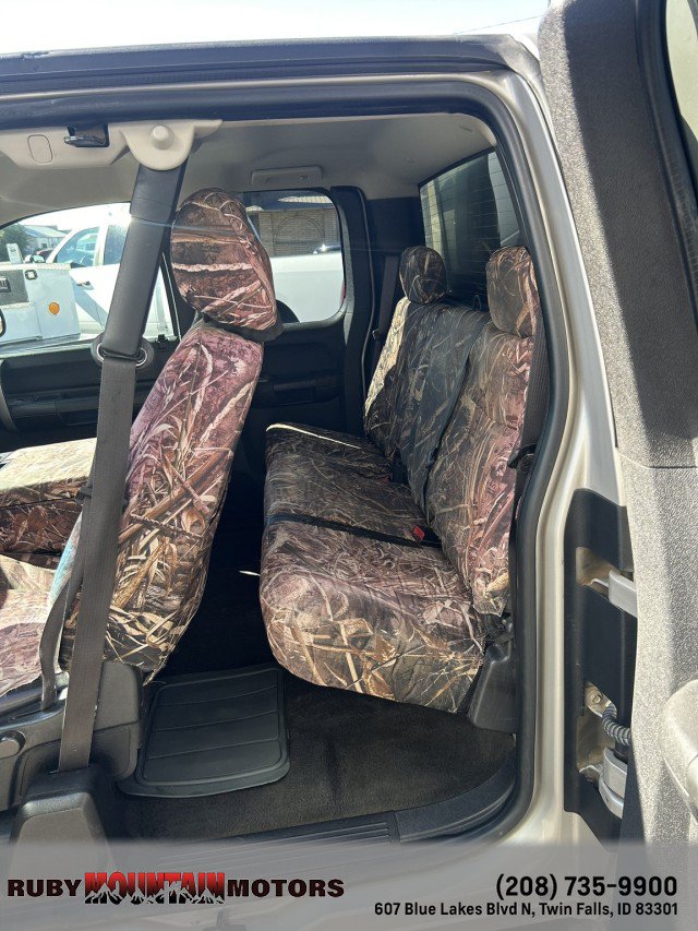 Used 2007 GMC Sierra 2500 SLE w/ Z71 Off-Road Package AWD/4WD image 13