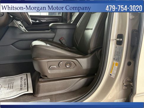 Used 2021 GMC Yukon Denali w/ Denali Premium Package AWD/4WD image 14